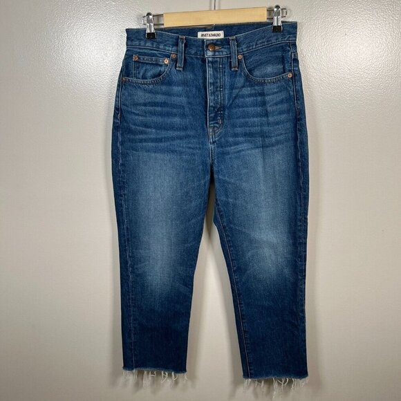 Rivet & Thread Perfect Vintage Crop Jeans Size 28 Frayed Hem Button Fly Blue - Picture 1 of 11